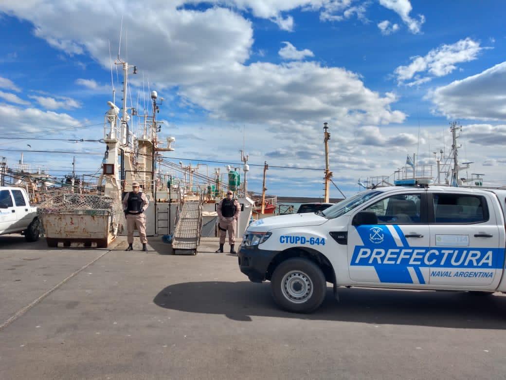 Marinero le robó 5 mil dólares a su expareja y le allanaron el barco Marinero le robó 5 mil dólares a su expareja y le allanaron el barco