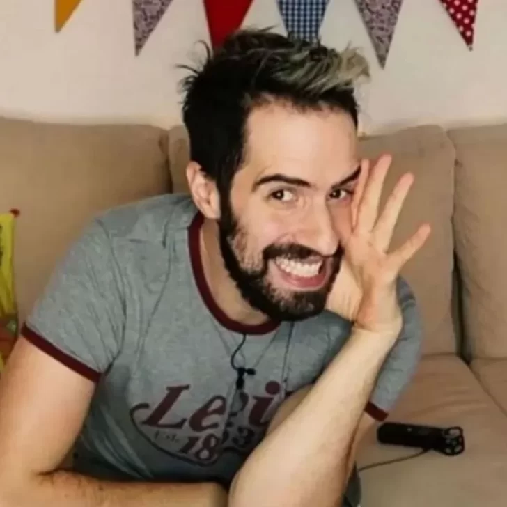 El polémico influencer Martín Cirio llegó a Río Gallegos y bromeó sobre Susana Reina, quien ordenó matar a su esposo