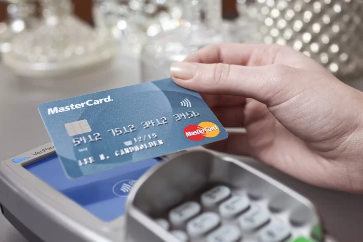 AFIP extendió el reintegro del 15% para compras con tarjeta de débito: ¿Quiénes acceden?
