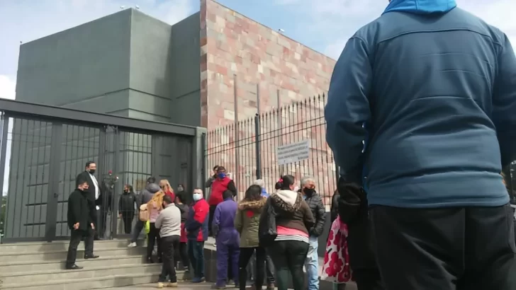 Diputados de la Patagonia visitaron el Mausoleo donde descansan los restos de Néstor Kirchner en Río Gallegos