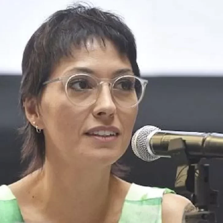 Mayra Mendoza fue operada de un tumor y se recupera favorablemente