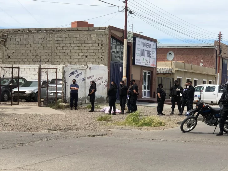 Conmoción por la muerte de una mujer que se desplomó en la calle