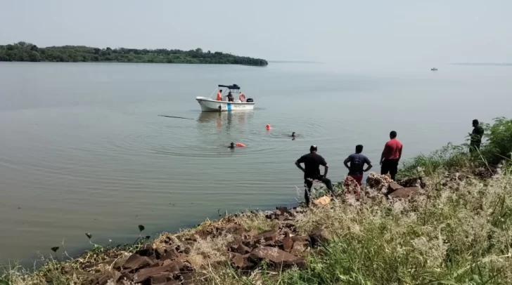 Una mujer murió tras caer con su auto al río Paraná
