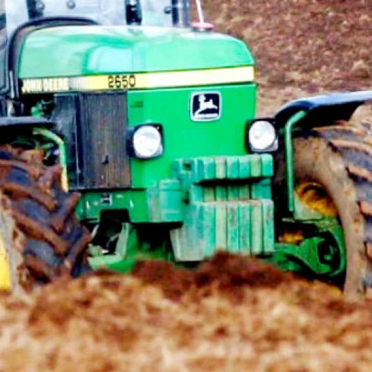 Secuestran 751 kilo de marihuana ocultos en un tractor Secuestran 751 kilo de marihuana ocultos en un tractor