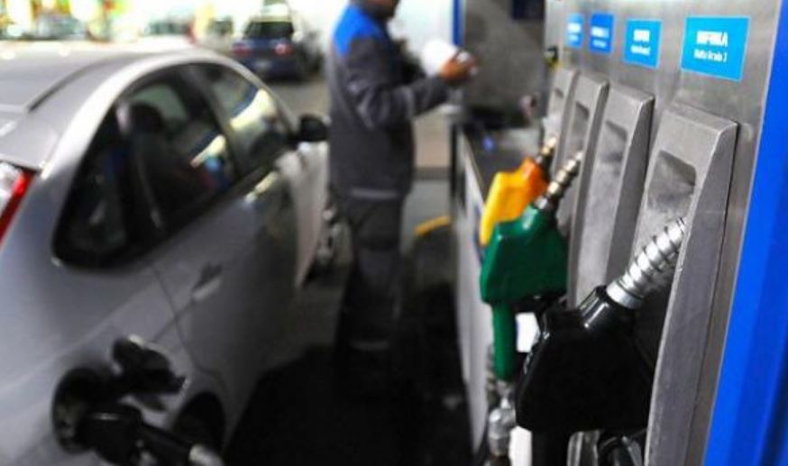 Mejoraron las ventas de combustibles pero siguen en estado crítico