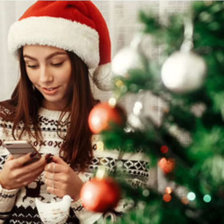 Navidad 2021: las mejores frases para dedicarle felices fiestas a tus seres queridos