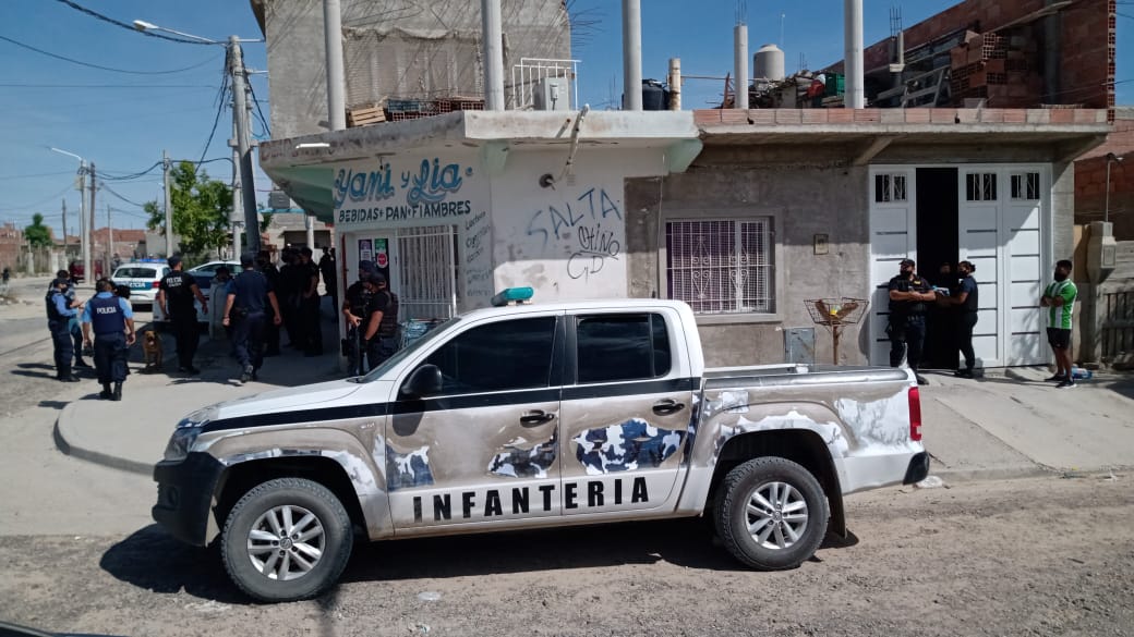 Conmoción en Puerto Madryn: una nena fue asesinada en un presunto conflicto familiar Conmoción en Puerto Madryn: una nena fue asesinada en un presunto conflicto familiar