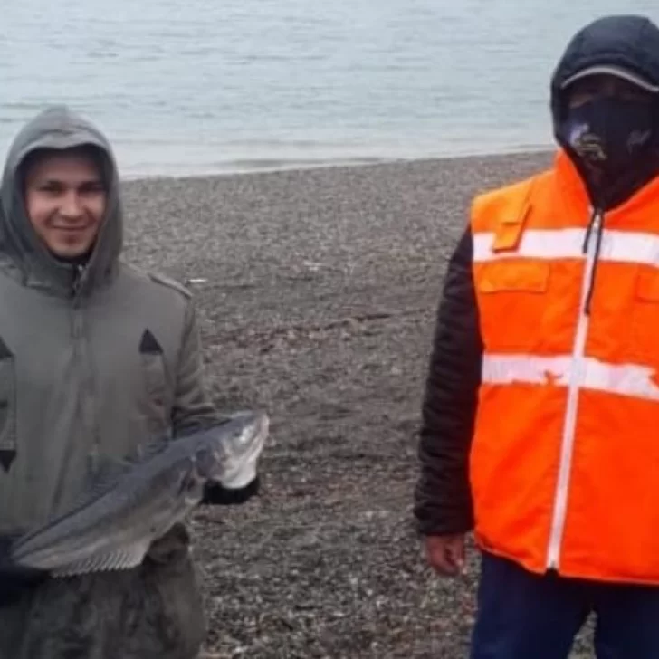 El gran gesto solidario del campeón del torneo de pesca: “Tremenda cena tenés”