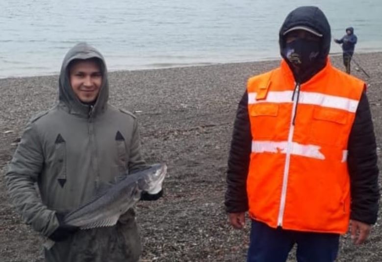 El gran gesto solidario del campeón del torneo de pesca: “Tremenda cena tenés”