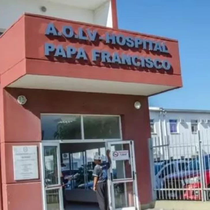 Un nene de 11 años llegó muerto a un hospital y su madre quedó detenida