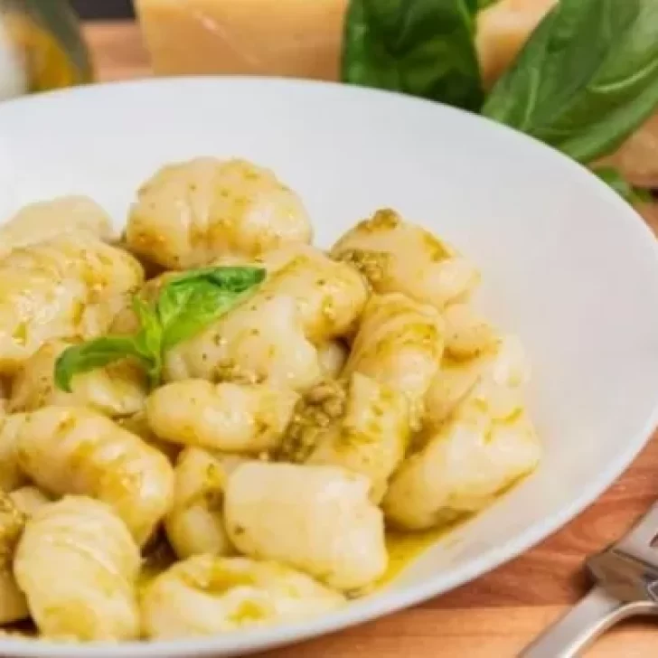 La receta de ñoquis de ricota y hierbas de Dolli Irigoyen, con una salsa super original