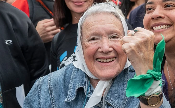 Nora Cortiñas, por el Día de la Memoria: “La salida a la calle fue un gesto de feminismo total”
