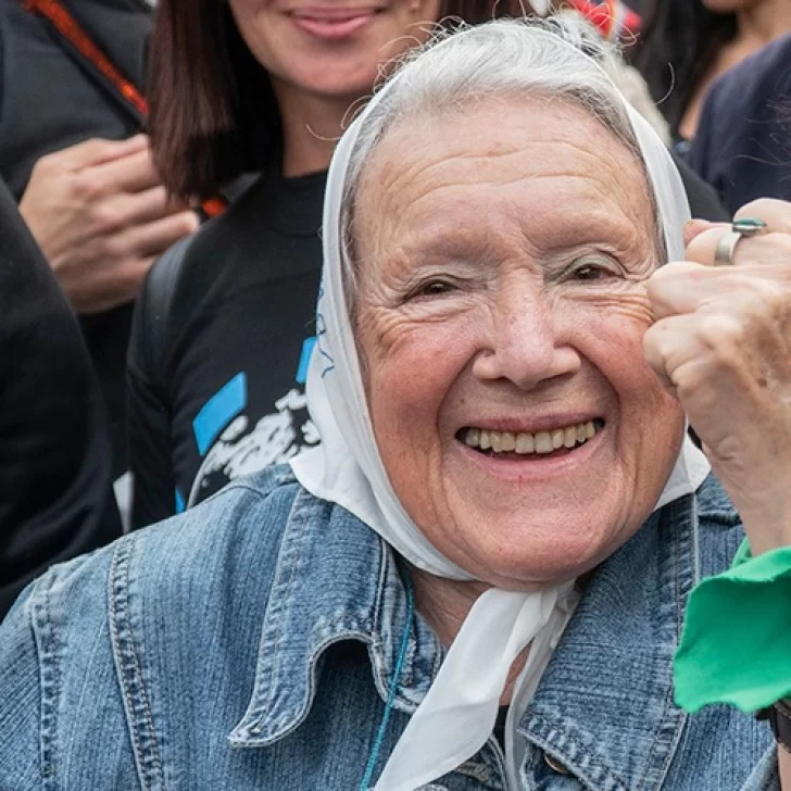 Nora Cortiñas, por el Día de la Memoria: “La salida a la calle fue un gesto de feminismo total”