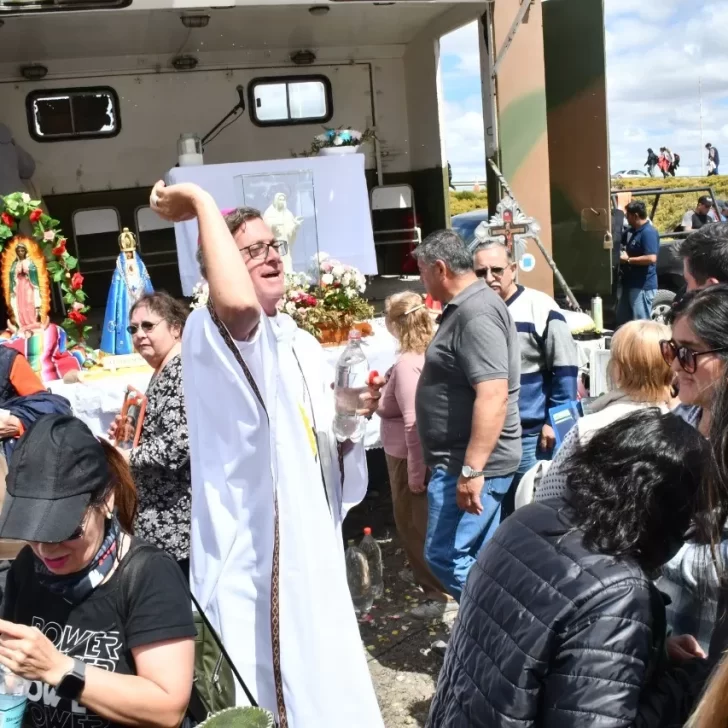 Día de la Virgen de Güer Aike: “Esta es la fiesta del pueblo que se encuentra con su madre”, afirmó el obispo en la misa central Día de la Virgen de Güer Aike: “Esta es la fiesta del pueblo que se encuentra con su madre”, afirmó el obispo en la misa central