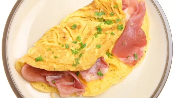 Receta de omelette de jamón y queso en 15 minutos