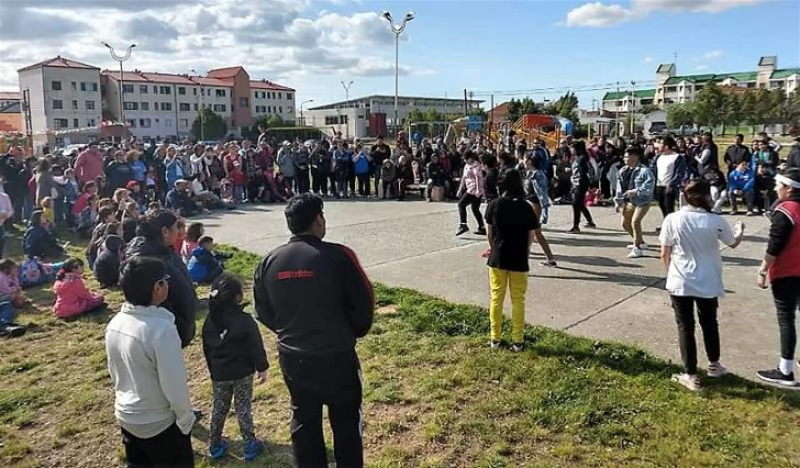Multitudinaria Kermes en el Orkeke