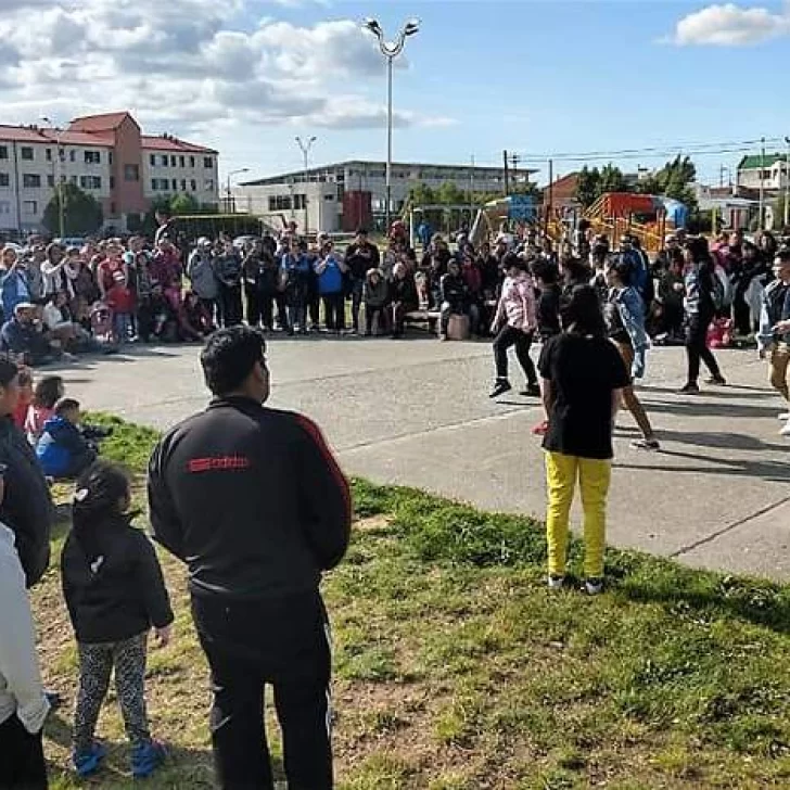 Multitudinaria Kermes en el Orkeke Multitudinaria Kermes en el Orkeke