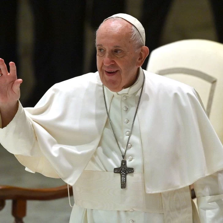 El papa Francisco se mostró mejor de salud de cara a las actividades de Semana Santa
