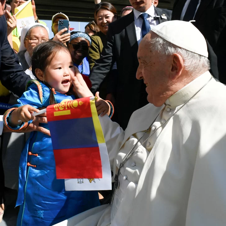 El histórico viaje del Papa a Mongolia: “La fe no crece por proselitismo sino por atracción”
