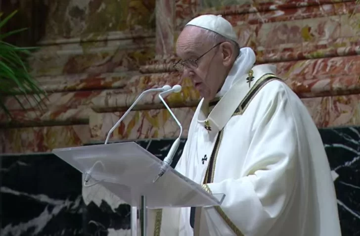 El martes se llevará a cabo la misa de desagravio al Papa Francisco por los ataques de Milei