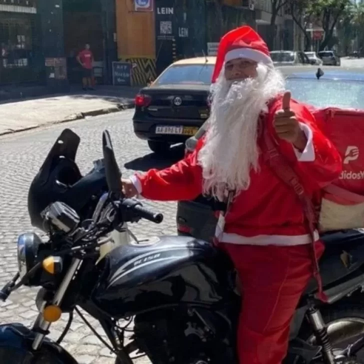 Video. “Papá Noel justiciero” atrapó a un ladrón que había robado una cartera