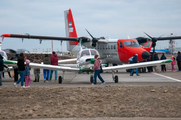 Patagonia Vuela 2023: así fue el primer día del festival aéreo en Río Gallegos