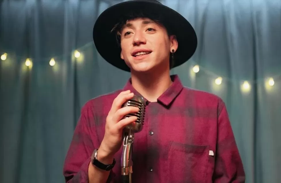 Un argentino sonando el Qatar: Paulo Londra canta el tema oficial del mundial Un argentino sonando el Qatar: Paulo Londra canta el tema oficial del mundial