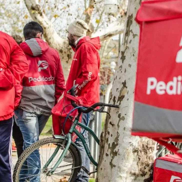 Sigue sin aparecer el repartidor de PedidosYa que perdió el “fangote” de plata