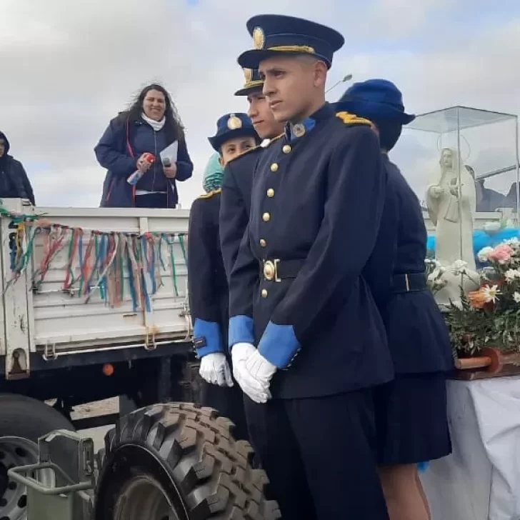 Fotos y videos. Así fue el inicio de la peregrinación a la Virgen de Güer Aike Fotos y videos. Así fue el inicio de la peregrinación a la Virgen de Güer Aike