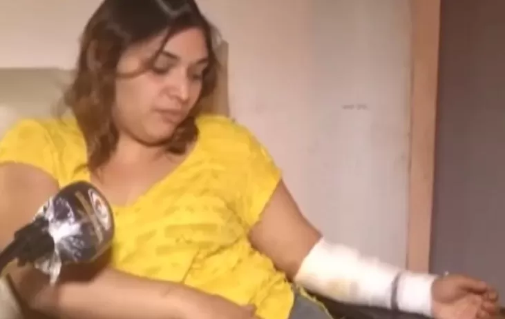 Otra vez los perros sueltos: una mujer fue atacada mientras caminaba con su hija