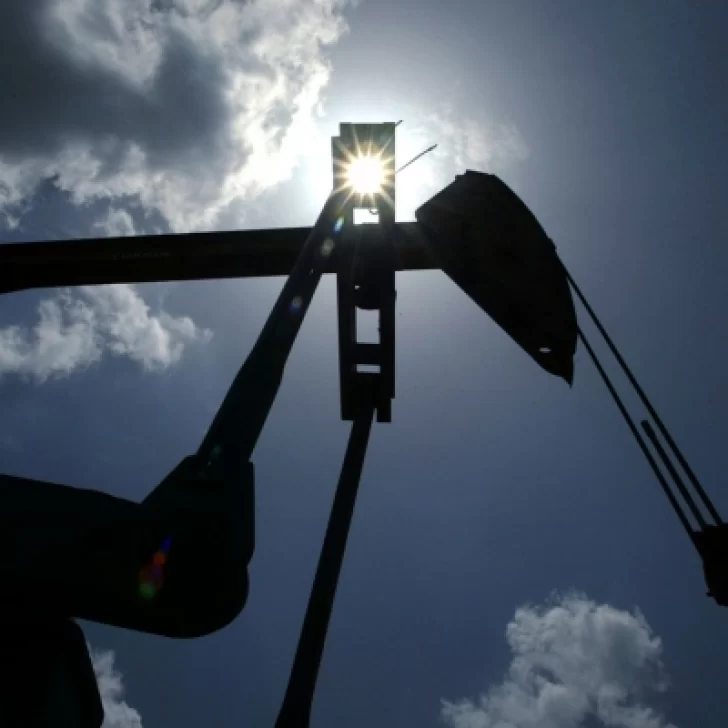 Los ingresos de regalías en Chubut quedaron en cero en julio por el pago de la deuda pública Los ingresos de regalías en Chubut quedaron en cero en julio por el pago de la deuda pública