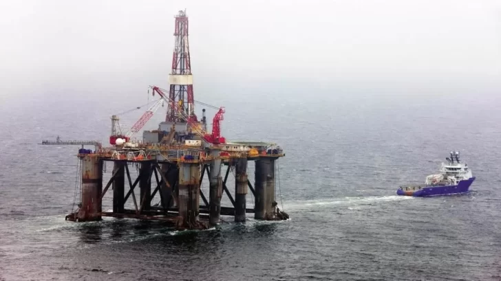 Precio del petróleo: el Brent vuelve a retroceder a la espera de definiciones de la OPEP
