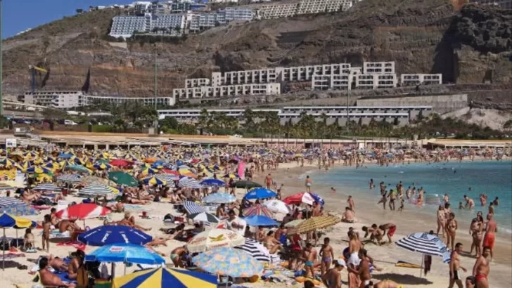Algunas playas corren peligro ambiental por turistas que tienen sexo en las dunas