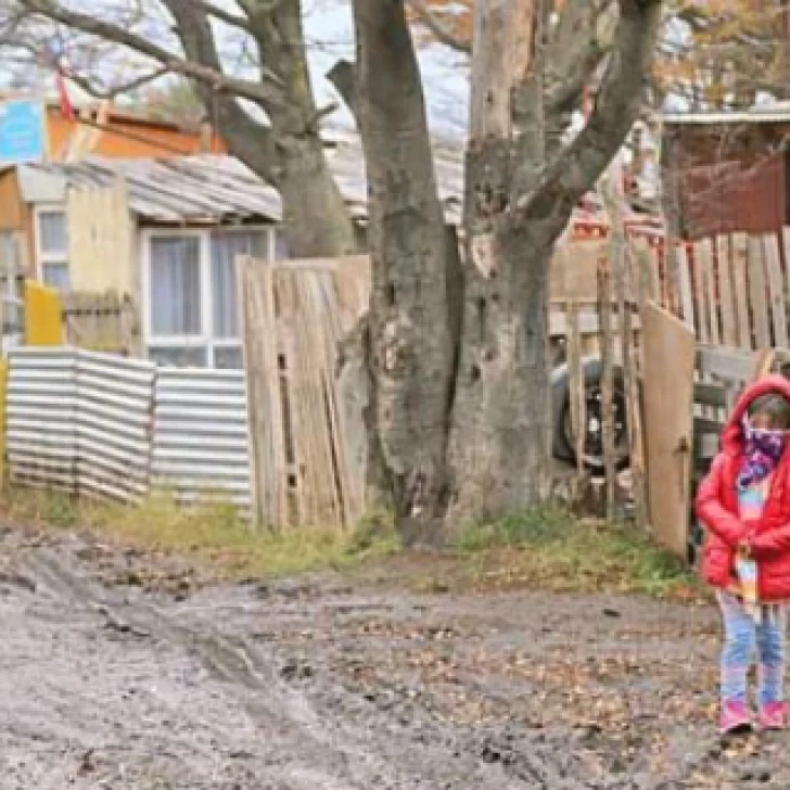 La Punta Arenas pobre que nadie conoce: viven hacinados en villas sin agua potable