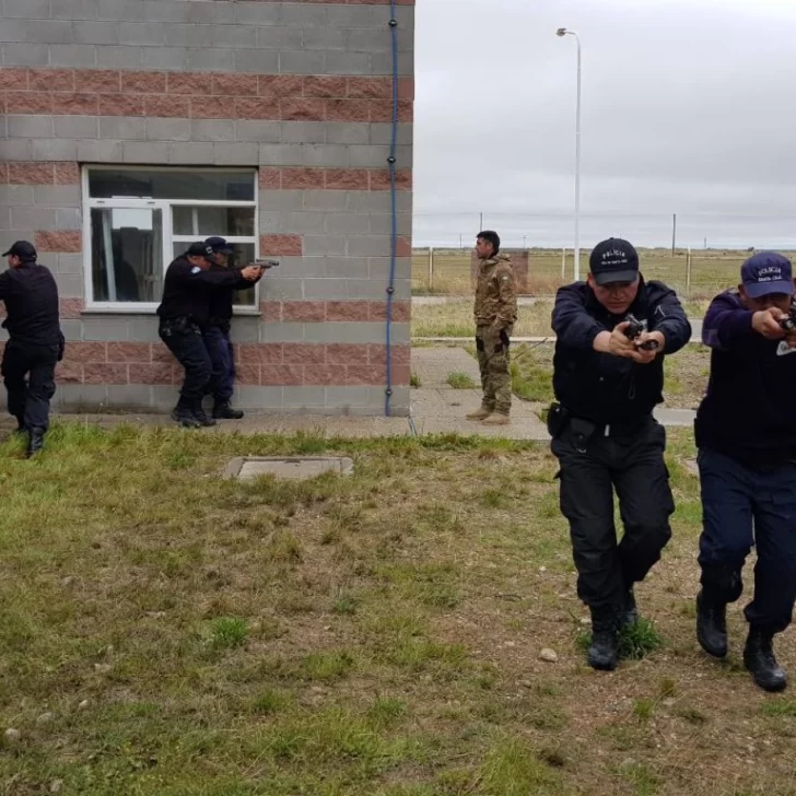 Habrá nuevos jefes policiales en las dependencias