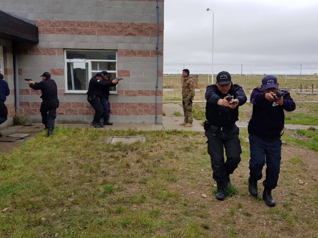 Habrá nuevos jefes policiales en las dependencias