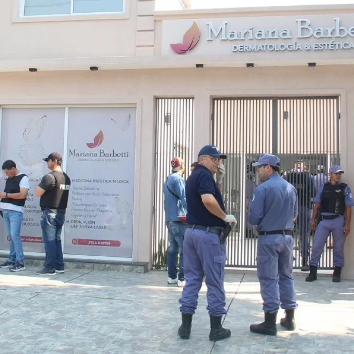 Femicidio: un policía entró a un centro de estética, asesinó a su ex pareja e intentó suicidarse