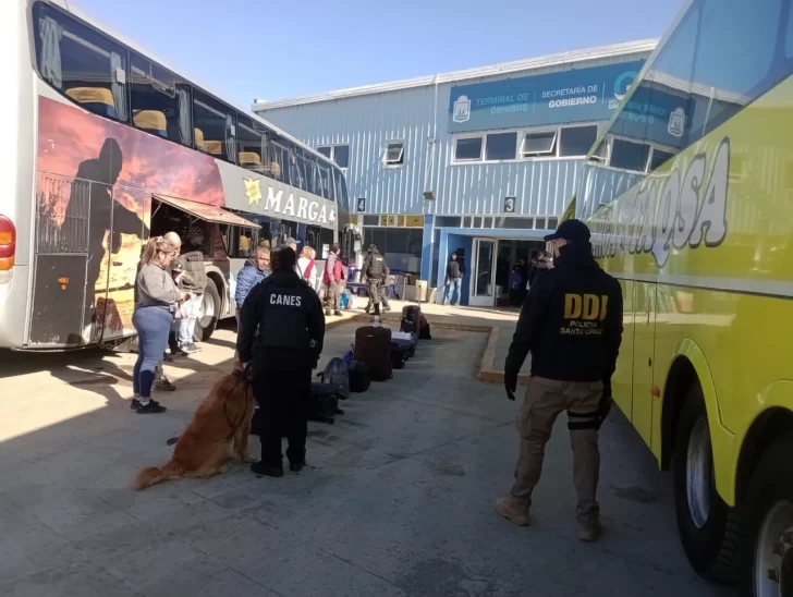 Cierre del aeropuerto: a quiénes se les reconoce el monto del traslado terrestre