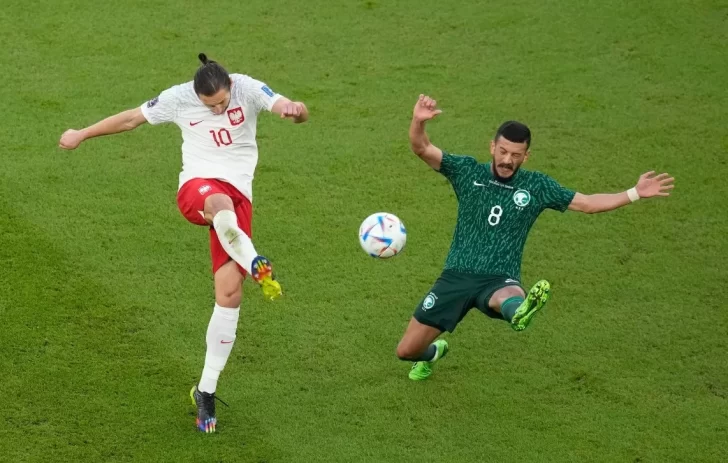 Polonia le ganó a Arabia Saudita 2-0 en la previa de Argentina – México
