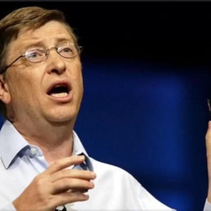 Bill Gates predijo el fin de los celulares y contó cómo es la revolucionaria tecnología los reemplazaran Bill Gates predijo el fin de los celulares y contó cómo es la revolucionaria tecnología los reemplazaran