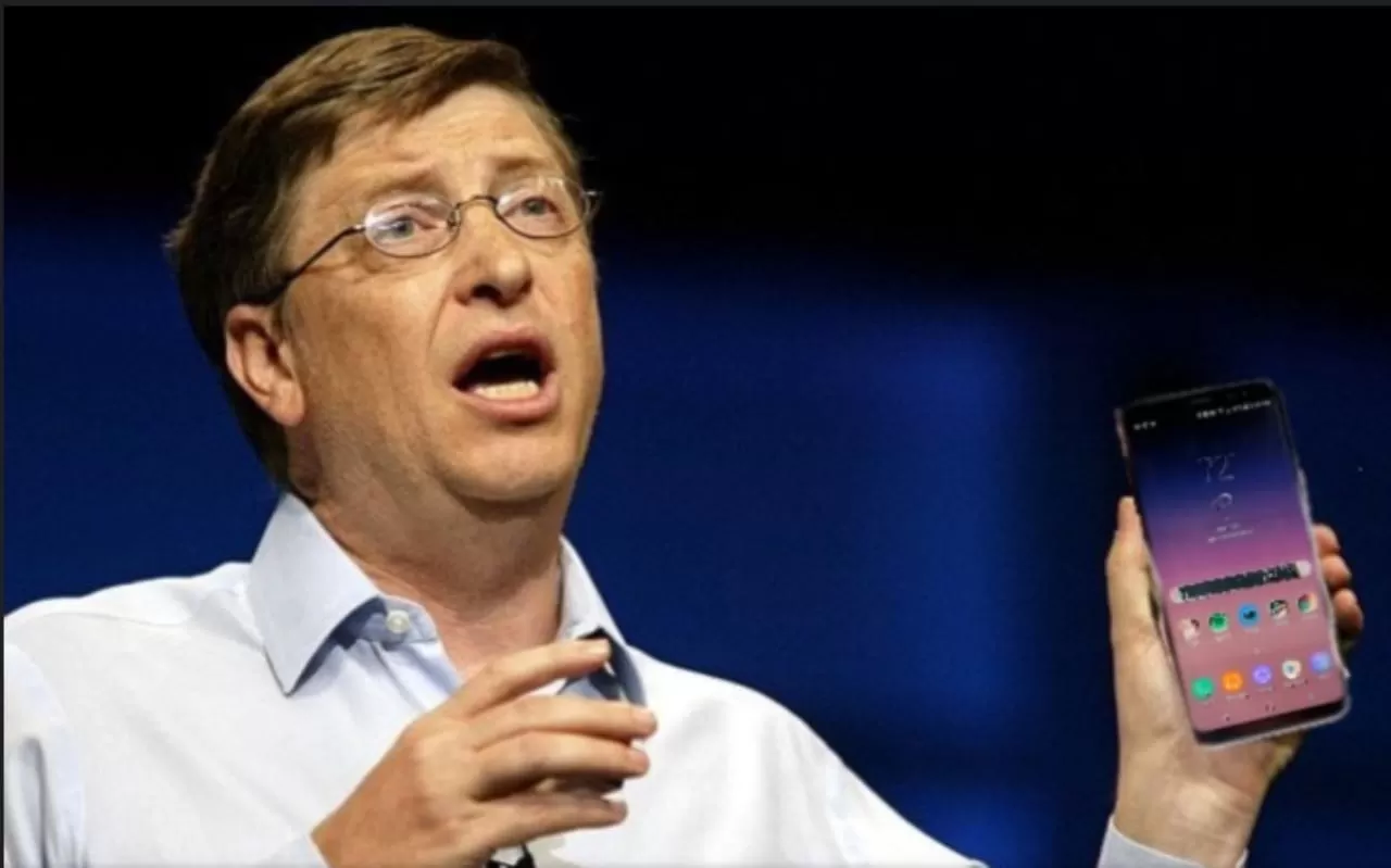 Bill Gates predijo el fin de los celulares y contó cómo es la revolucionaria tecnología los reemplazaran Bill Gates predijo el fin de los celulares y contó cómo es la revolucionaria tecnología los reemplazaran