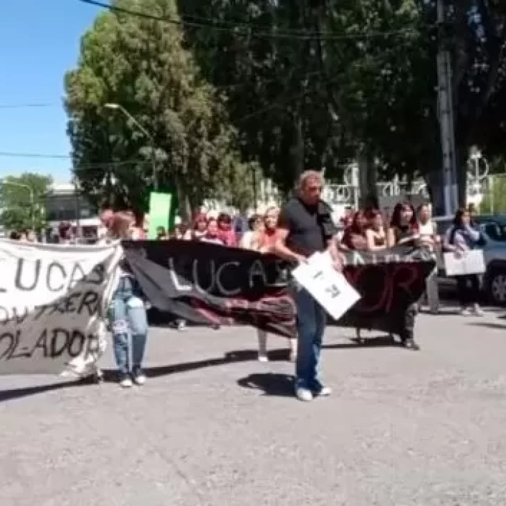 Condenan con prisión domiciliaria a un menor acusado de 12 abusos sexuales Condenan con prisión domiciliaria a un menor acusado de 12 abusos sexuales