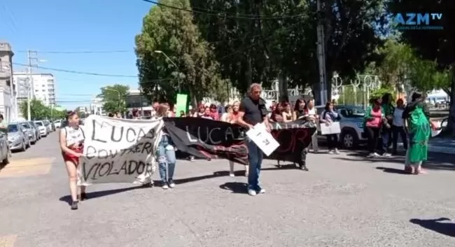 Condenan con prisión domiciliaria a un menor acusado de 12 abusos sexuales