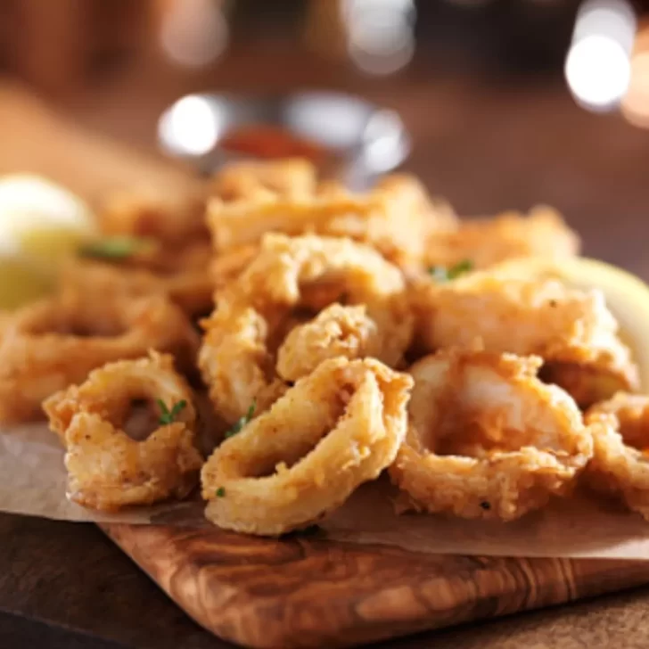 Rabas crujientes con salsa alioli: una receta económica e irresistible
