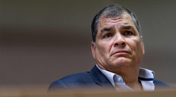 Rafael Correa: “Néstor era la típica persona que no busca ser importante sino útil”