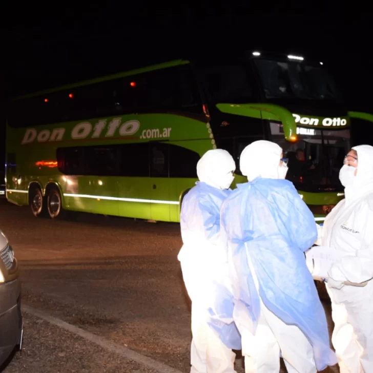 Llegan santacruceños a Caleta Olivia desde Buenos Aires Llegan santacruceños a Caleta Olivia desde Buenos Aires