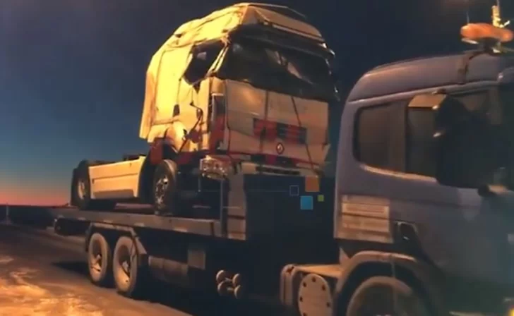Video: El camión de “Renolito” cruzó a Ushuaia para reencontrarse con su dueño