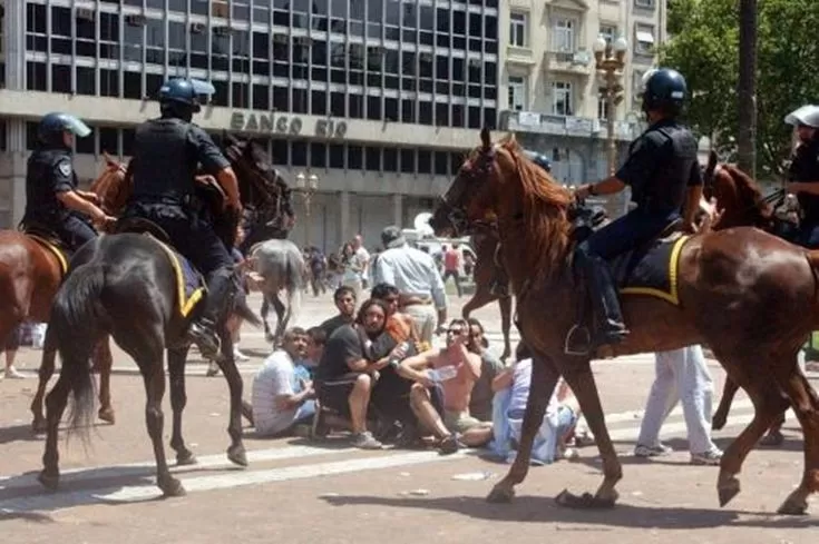 Crisis del 2001: ¿Quiénes fueron las personas asesinadas en la brutal represión policial?