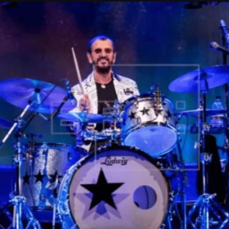 Ringo Starr festejó sus 80 años con una transmisión por YouTube en donde se lo vio entero
