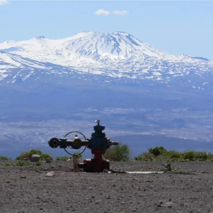Interoil calificó de “muy prolíficas” a las áreas adquiridas en la Cuenca Austral Interoil calificó de “muy prolíficas” a las áreas adquiridas en la Cuenca Austral